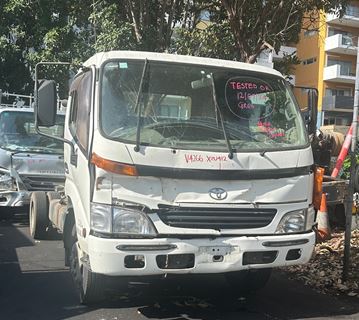 Hino Dutro SO5C Engine Wrecking