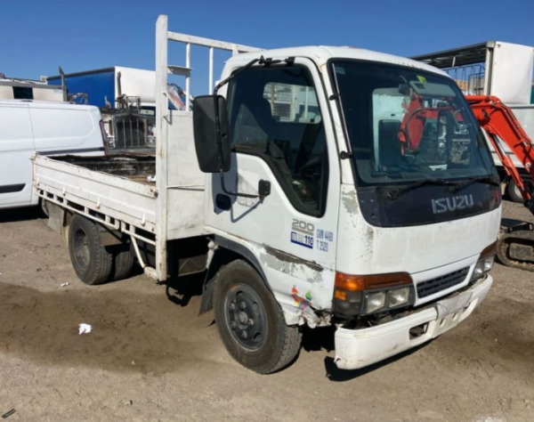 Isuzu NKR 200 4HF1 V4268