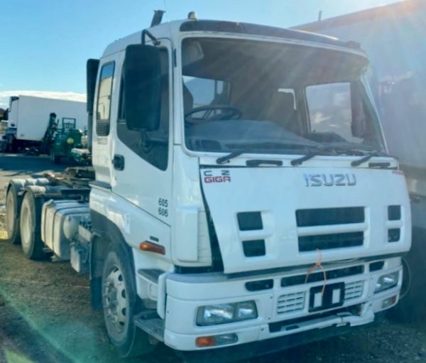 Isuzu Giga CXZ V4280