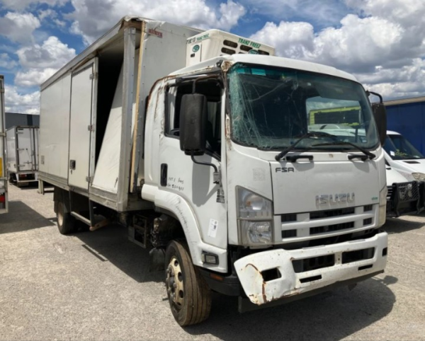 Isuzu FSR 850 V4329